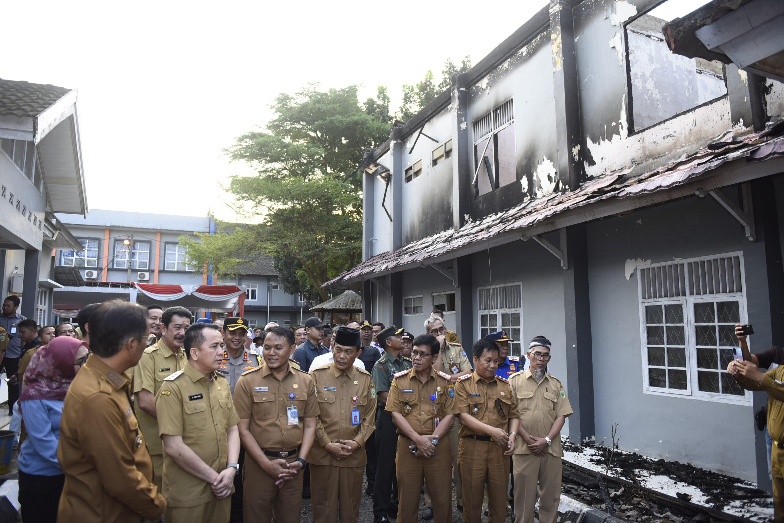 Pemprov Sumsel Janji Segera Bantu  Renovasi Bangunan Asrama SMAN 3 Kayuagung OKI yang Terbakar
